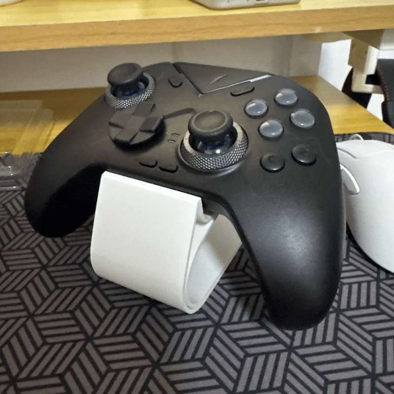 ユニバーサルゲームコントローラーホルダー ゲームパッドスタン - Gaming Accessories Controller のレビューと価格
