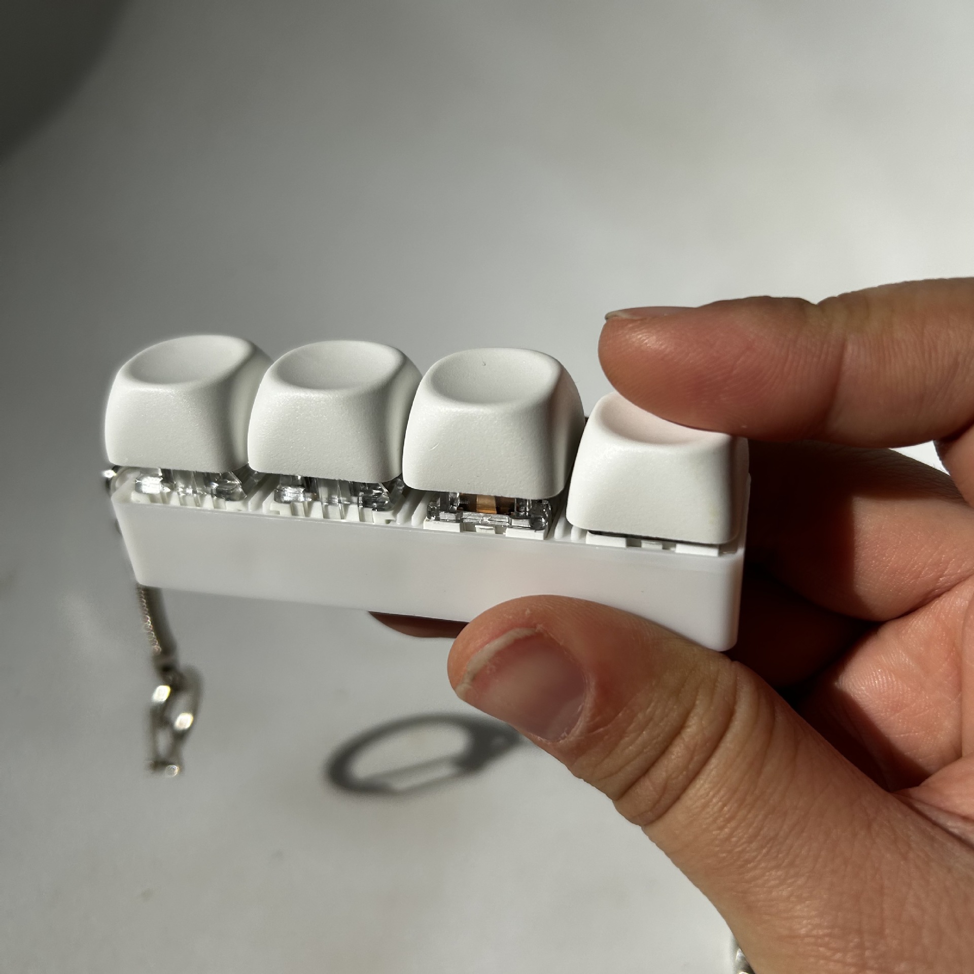 4/9キー スイッチテスター キーボードキーチェーン 音付き - Keyboard Switch Tester のレビューと価格