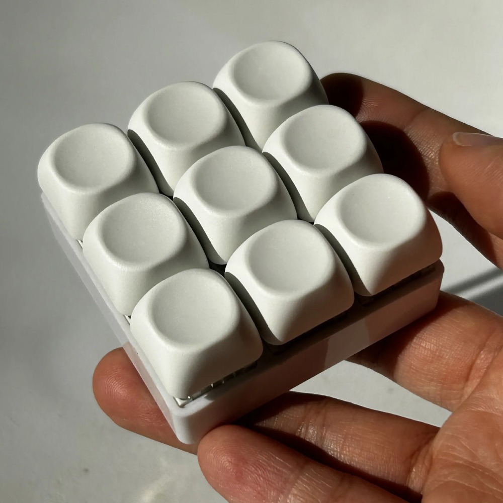 4/9キー スイッチテスター キーボードキーチェーン 音付き - Keyboard Switch Tester のレビューと価格